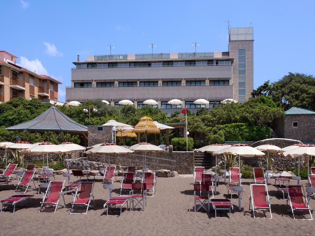 Hotel I Ginepri Marina di Castagneto Carducci Esterno foto