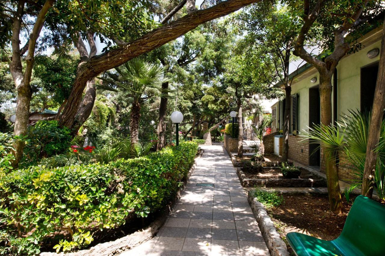 Hotel I Ginepri Marina di Castagneto Carducci Esterno foto