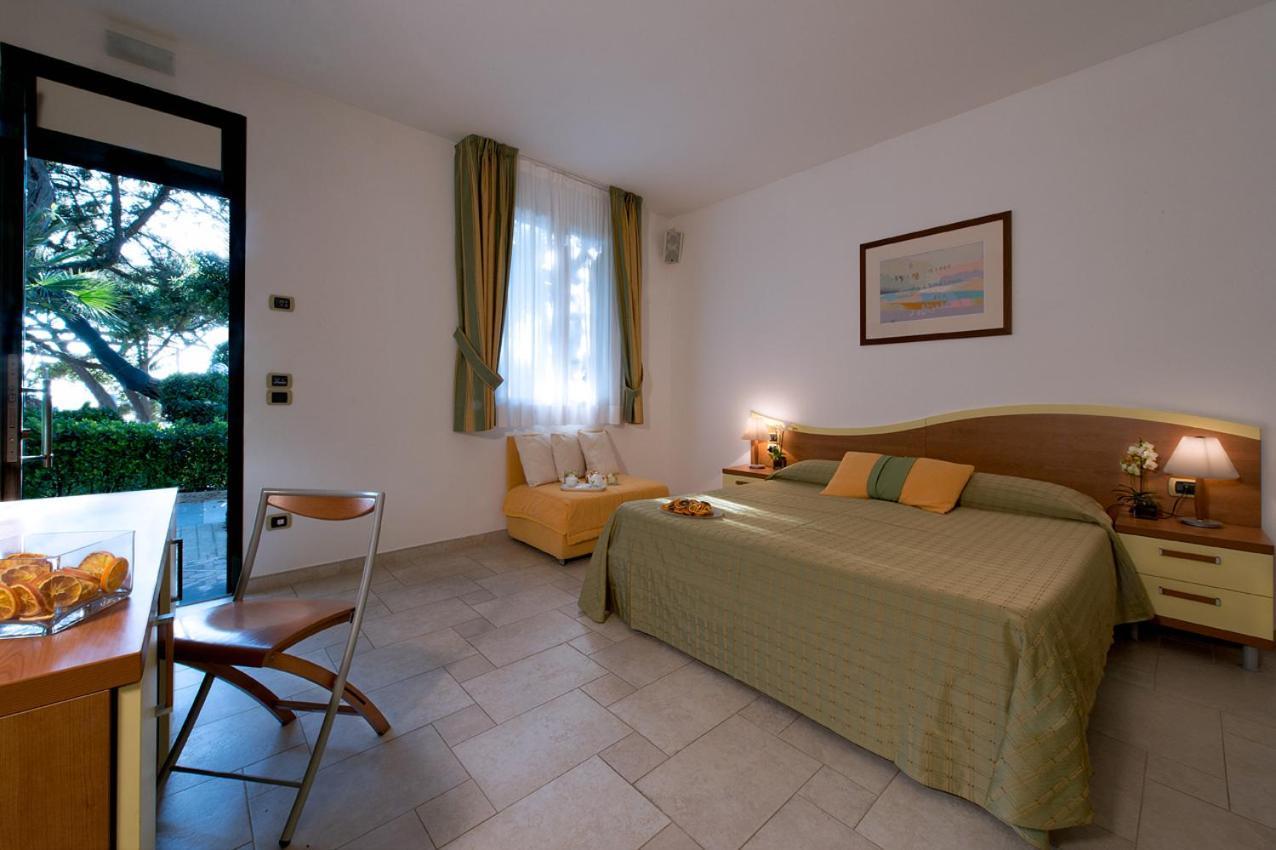 Hotel I Ginepri Marina di Castagneto Carducci Esterno foto