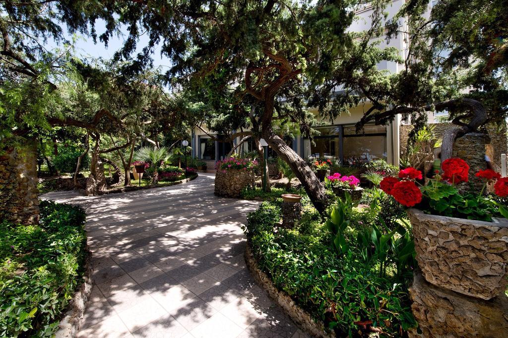 Hotel I Ginepri Marina di Castagneto Carducci Esterno foto