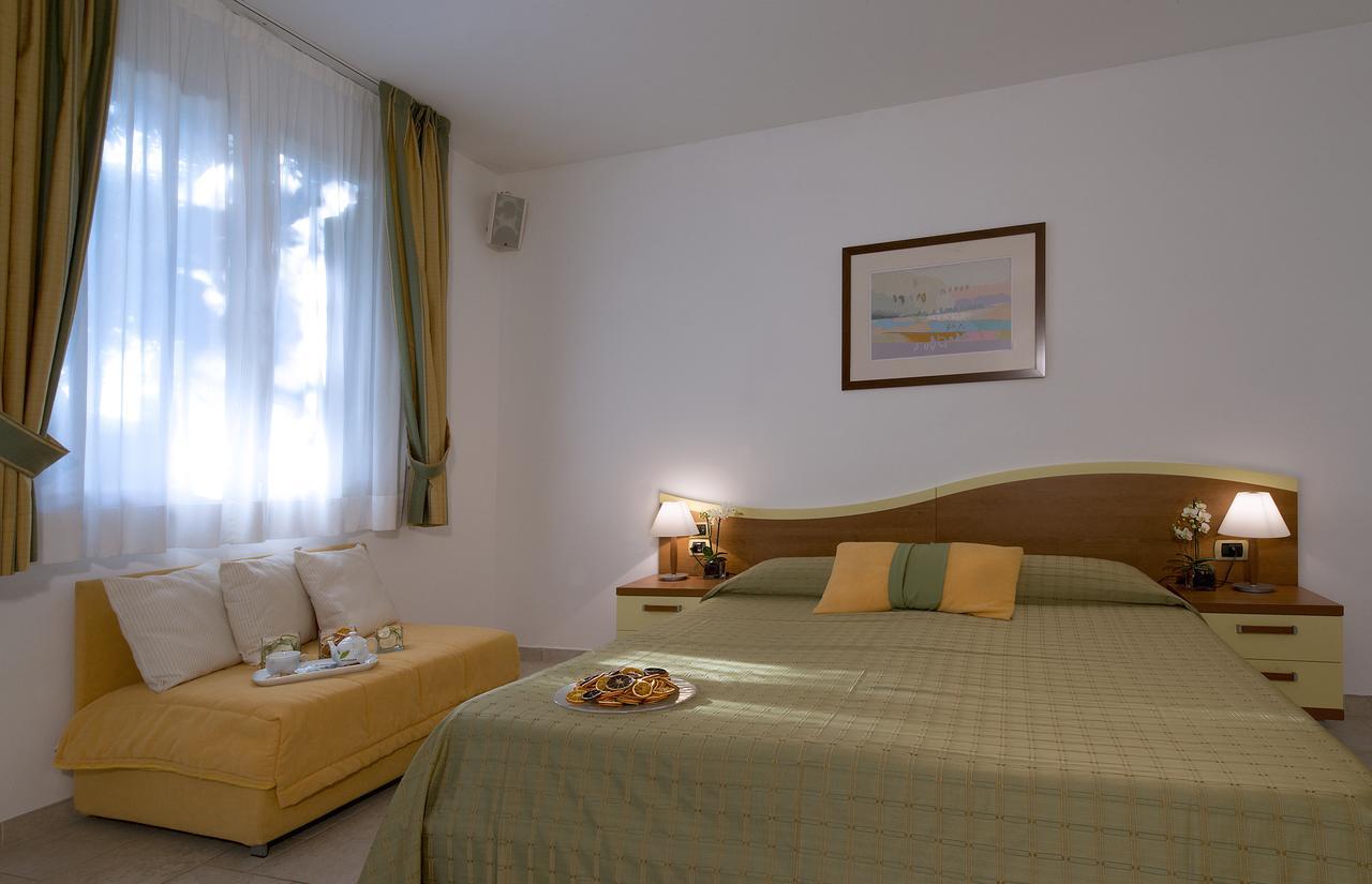 Hotel I Ginepri Marina di Castagneto Carducci Esterno foto